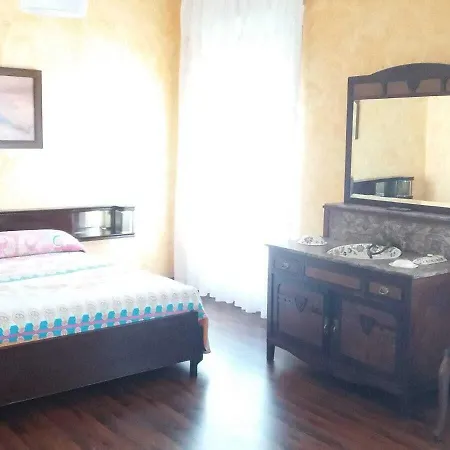 Menendez Pelayo Penzion