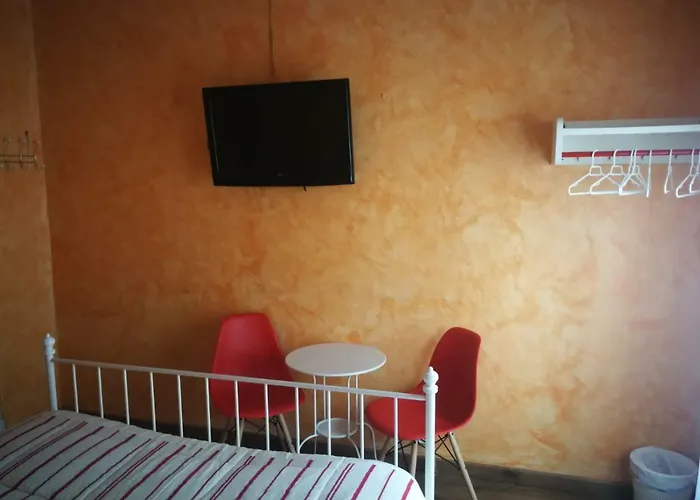 Menendez Pelayo Guest house *