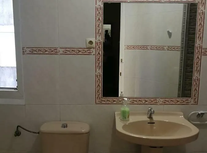 Menendez Pelayo 招待所